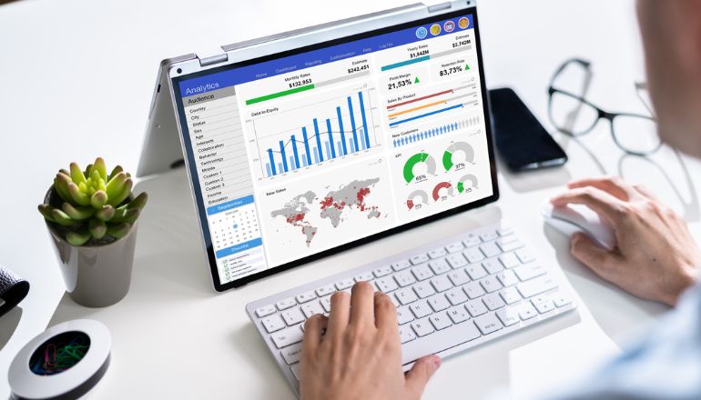 拠点在庫振り分け支援システム